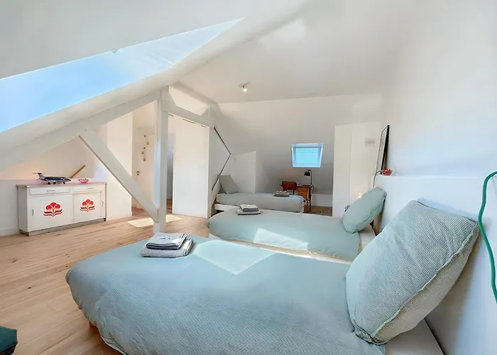 Hérouvillers - Bright Duplex In Hypercentre&beach A Stone's Throw Away *